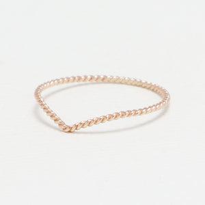 Esprit Small Twist Ring