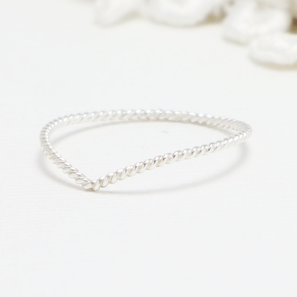 Esprit Small Twist Ring