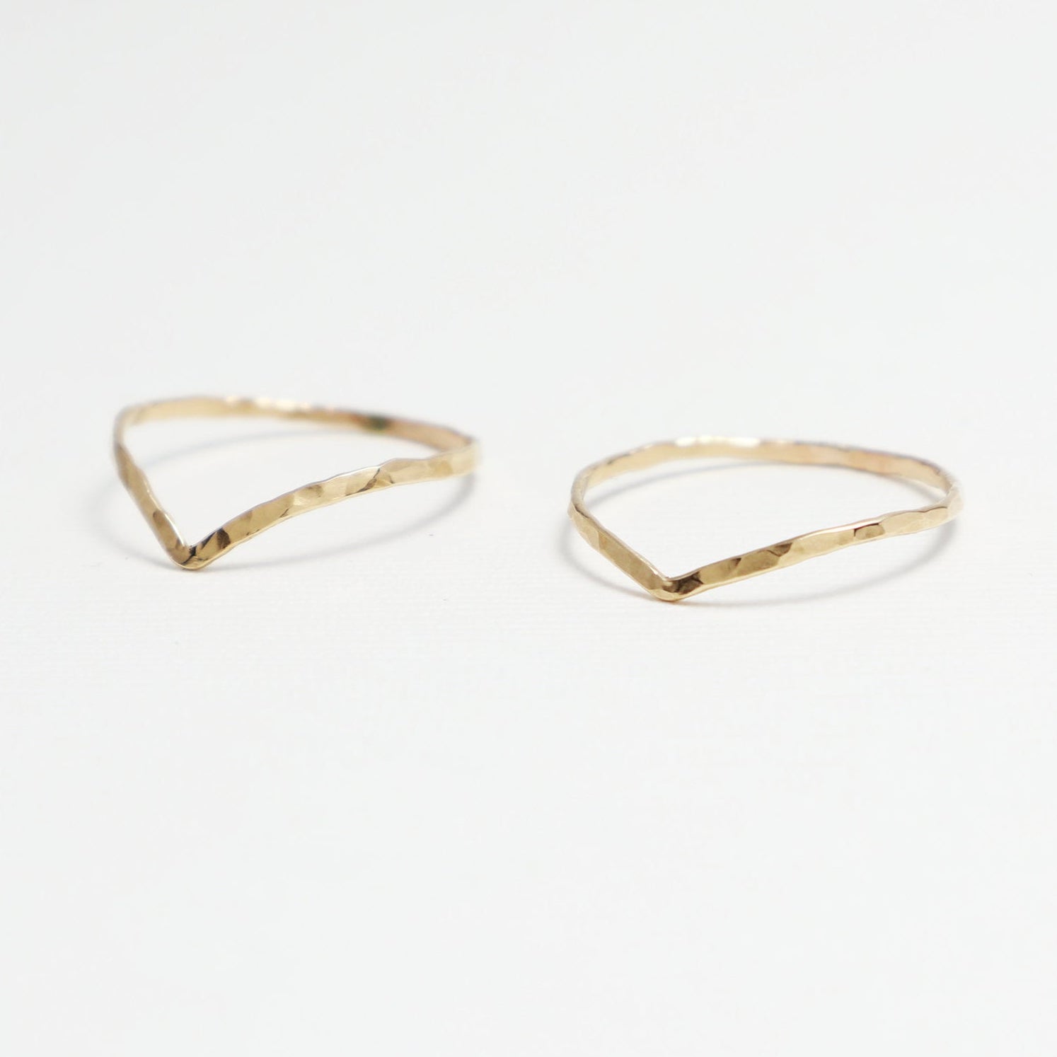 The 2 Esprit Hammered Rings