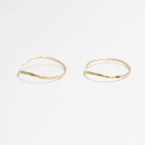 The 2 Esprit Hammered Rings