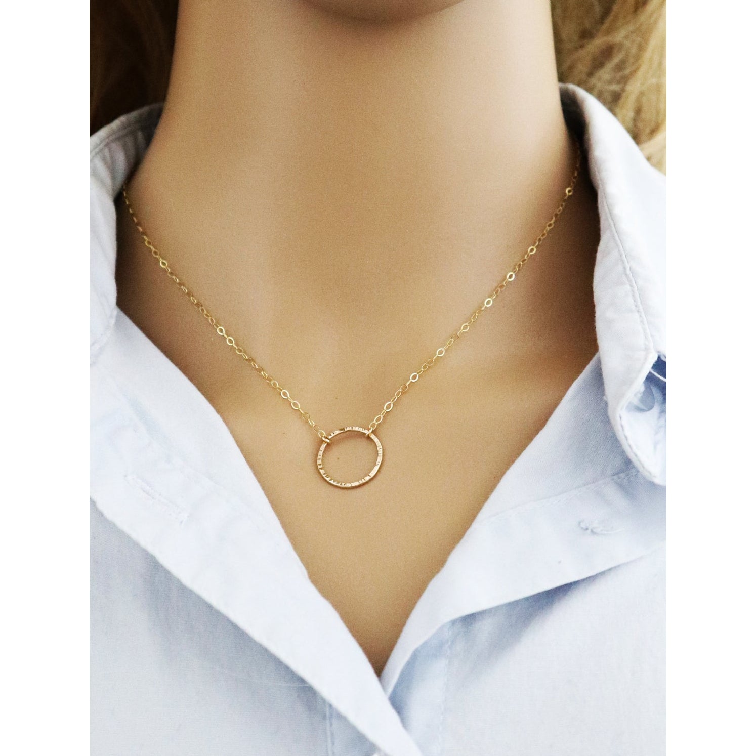 Unity Line Hammered Circle Necklace