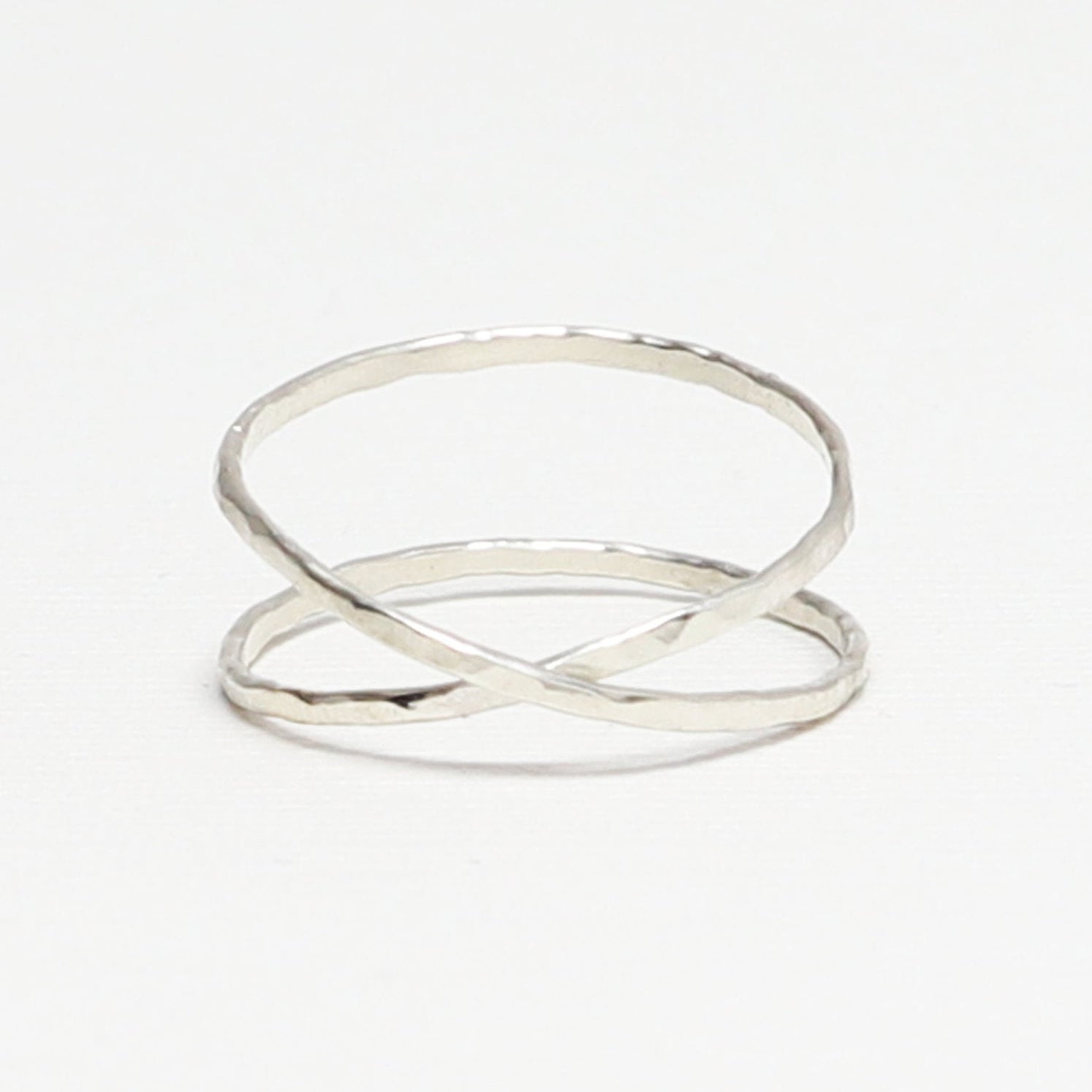 LOVEx Hammered Ring