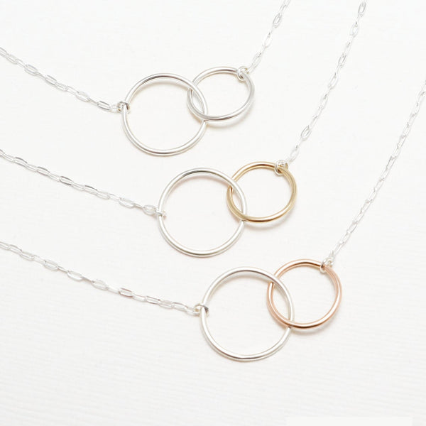 Buy 925 Sterling Silver Sisters Interlocking Circles Necklace, Sister  Birthday Gifts From Sister, Big Sister Gift, Great Gift Idea Online at  desertcartINDIA