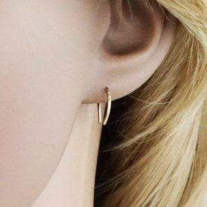 7thHeaven Dotted Arc Earrings