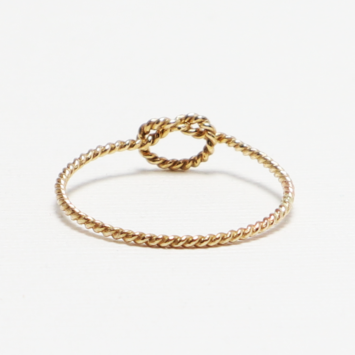 Unity Large Knot Twist Ring