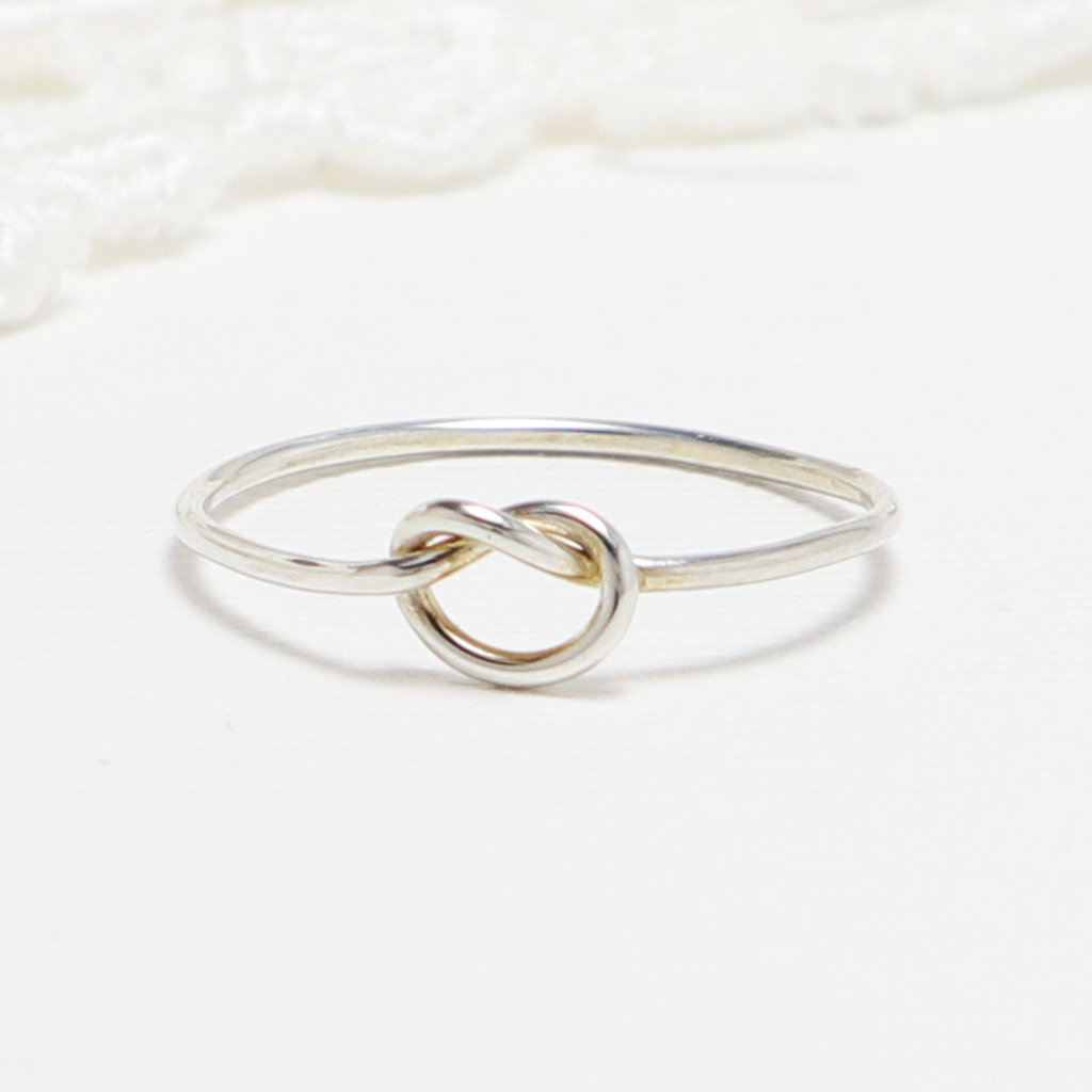 Silverworks 2025 knot ring